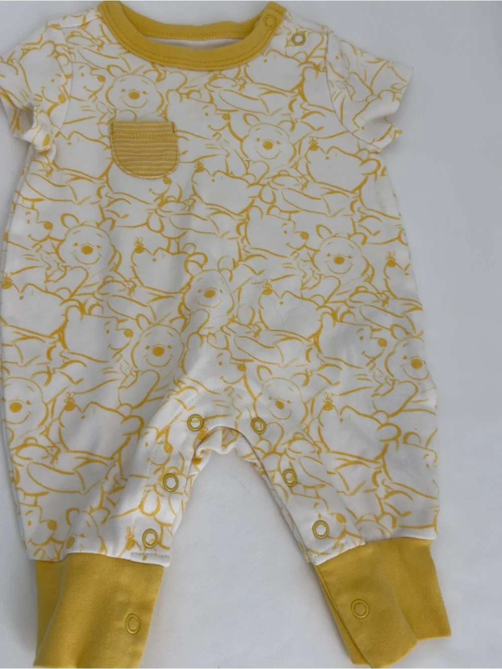 Disney Baby Pooh Romper 0-3 mos White with Yellow